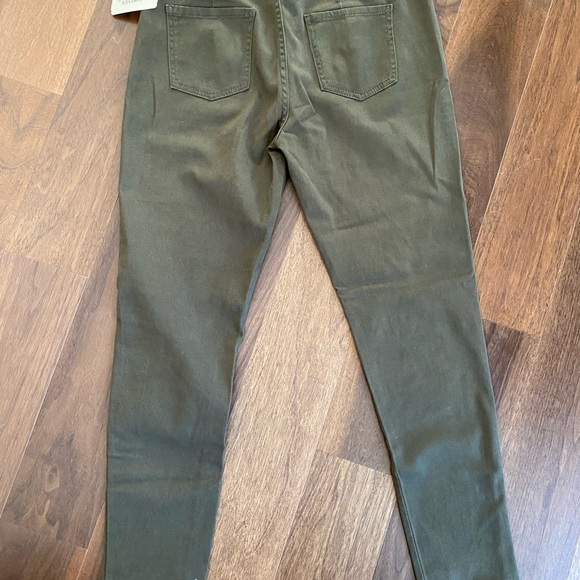 Forever 21 NWT size 27 army green - Picture 3 of 4